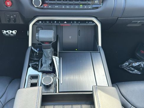 New 2026 Toyota Tundra Platinum image 31