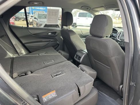 Used 2023 Chevrolet Equinox LT image 41