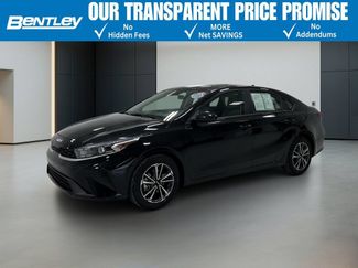 Used 2022 Kia Forte LXS FWD video 1
