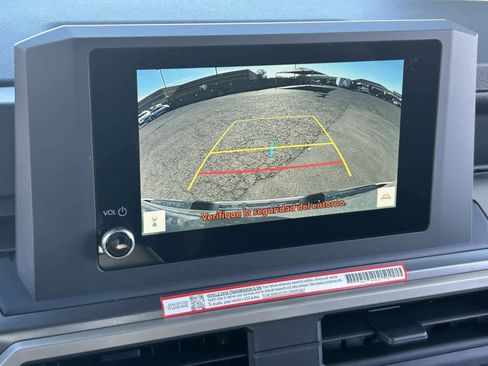 Used 2025 Toyota Tacoma TRD Off-Road image 22