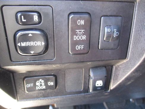 Used 2015 Toyota Tundra TRD Pro image 27