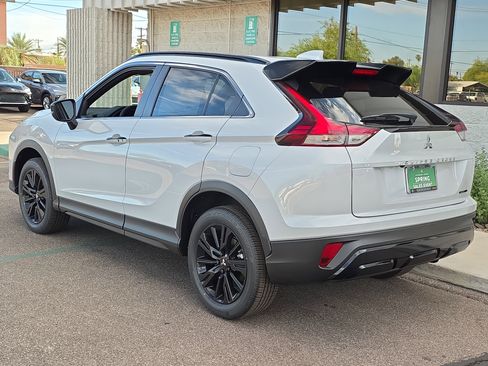 New 2026 Mitsubishi Eclipse Cross Black Edition AWD/4WD image 5