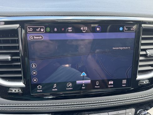 Used 2025 Chrysler Pacifica Limited FWD image 29