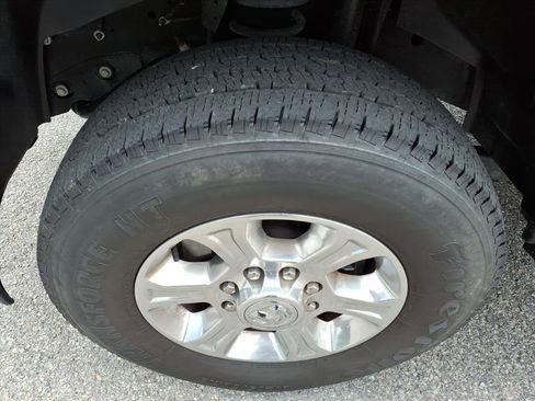 Used 2023 RAM 2500 Big Horn w/ Level 1 Equipment Group AWD/4WD image 5