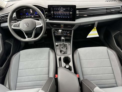 New 2026 Volkswagen Jetta SE image 11