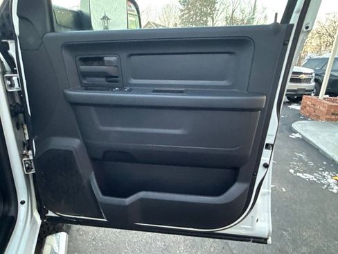 Used 2014 RAM 2500 Tradesman image 15