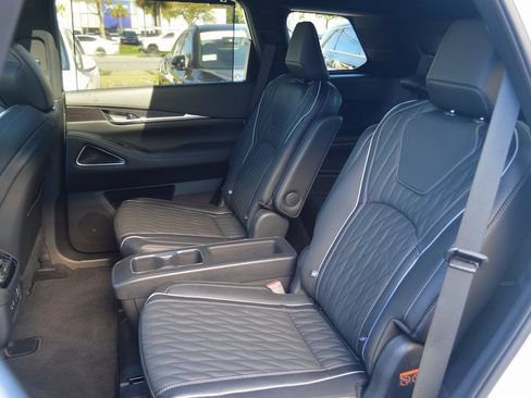 Certified 2026 INFINITI QX60 Autograph w/ Dark Cargo Package image 37