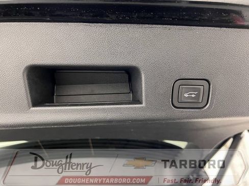 Used 2025 GMC Acadia Elevation FWD image 38