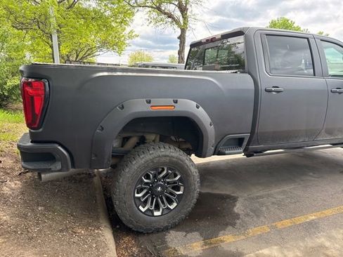 Used 2022 GMC Sierra 2500 Denali AWD/4WD image 8