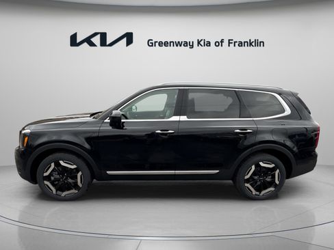 New 2025 Kia Telluride S image 4