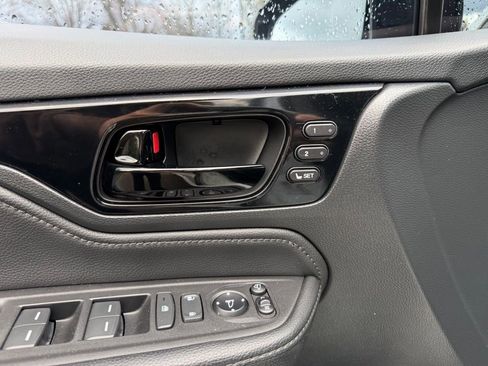 Used 2022 Honda Odyssey Elite image 12