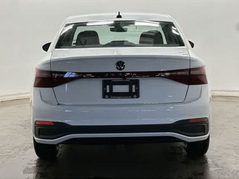 Used 2026 Volkswagen Jetta S FWD image 4