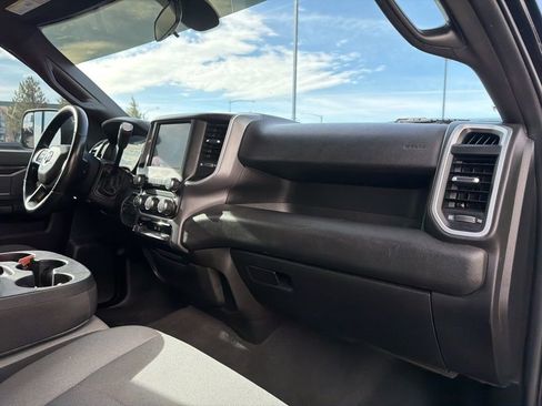 Used 2022 RAM 2500 Big Horn image 39