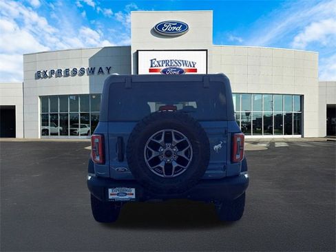 New 2025 Ford Bronco Badlands image 7