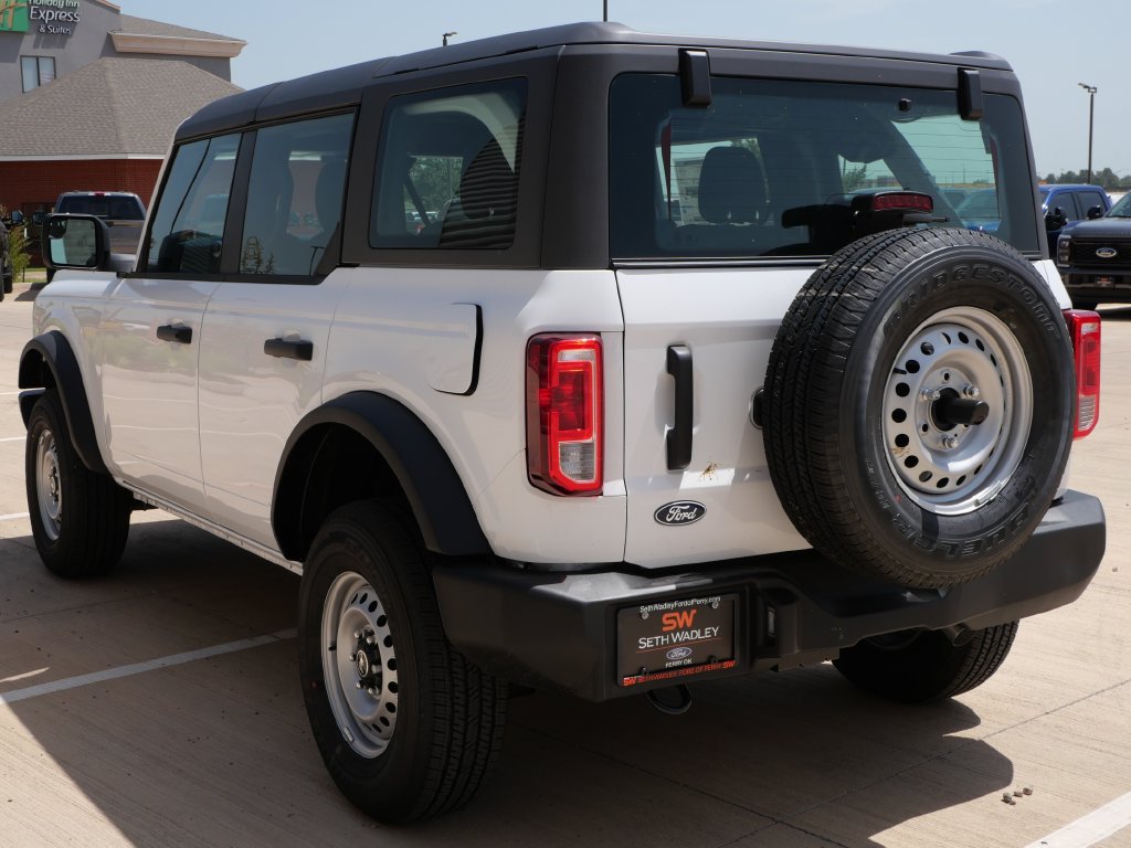 New 2026 Ford Bronco 4-Door AWD/4WD image 6