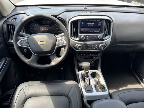 Used 2021 Chevrolet Colorado LT w/ Safety Package AWD/4WD image 23