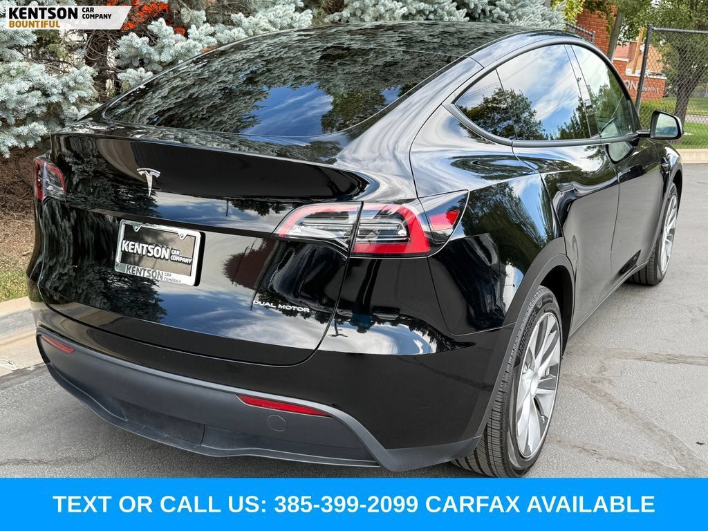Used 2023 Tesla Model Y Long Range AWD/4WD image 8