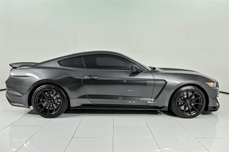 Used 2018 Ford Mustang Shelby GT350 w/ Electronics Package RWD image 15