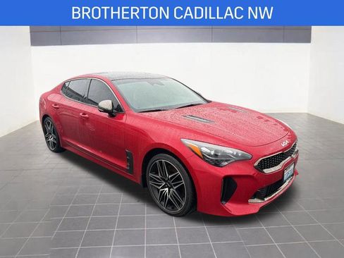 Used 2022 Kia Stinger GT2 image 2