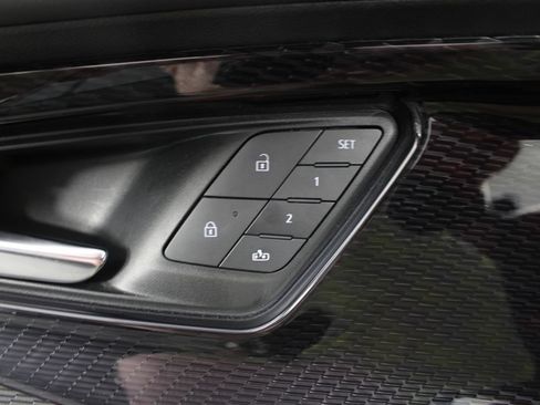 Used 2024 Chevrolet Blazer EV RS AWD/4WD image 18