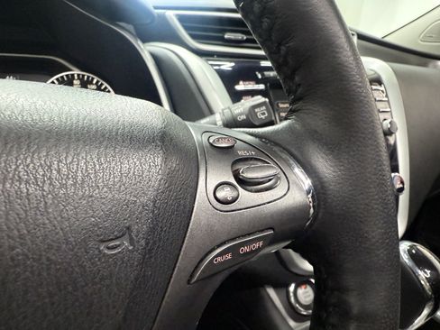 Used 2021 Nissan Murano SL image 18