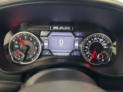 Used 2019 RAM 1500 Laramie image 31