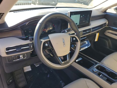 New 2026 Lincoln Corsair Reserve w/ Jet Appearance Package image 13