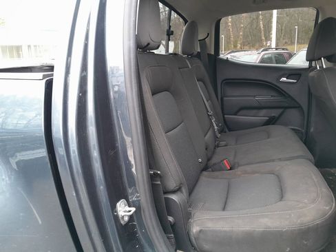 Used 2019 Chevrolet Colorado LT w/ LT Convenience Package AWD/4WD image 34