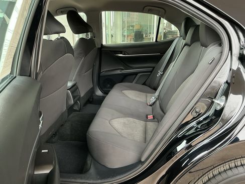 Used 2024 Toyota Camry LE image 18