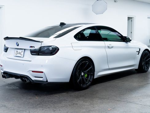 Used 2015 BMW M4 Coupe image 6