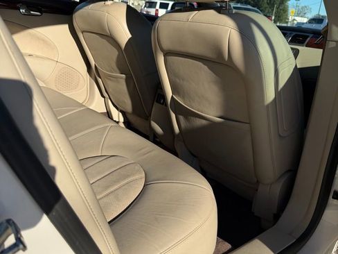 Used 2011 Buick Lucerne Super image 23