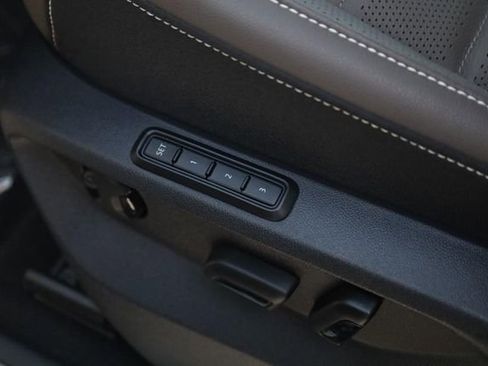 New 2026 Volkswagen Atlas SEL image 12