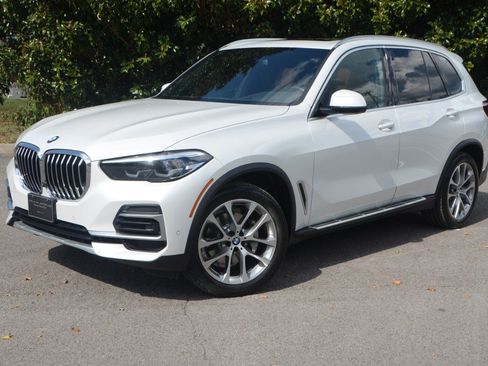 Used 2023 BMW X5 xDrive40i w/ Premium Package AWD/4WD image 10