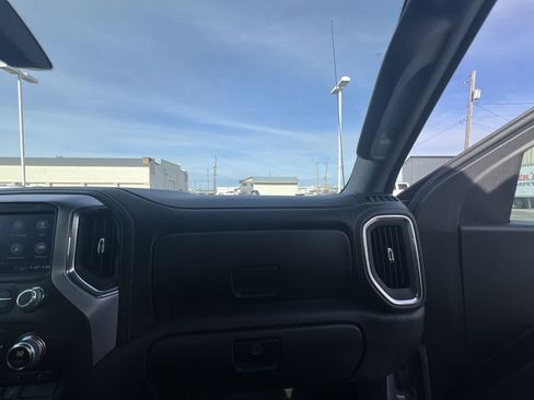 Certified 2020 GMC Sierra 1500 SLT w/ X31 Off-Road Package image 28