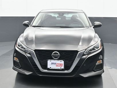 Used 2022 Nissan Altima 2.5 SV