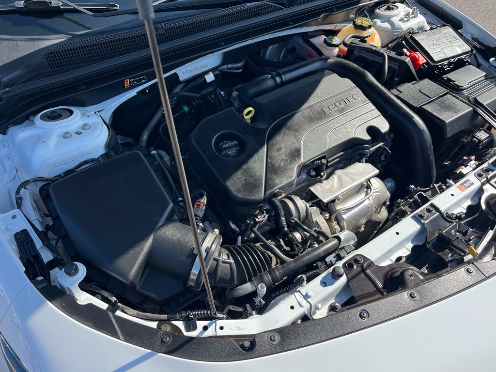Used 2022 Chevrolet Malibu LS FWD image 40