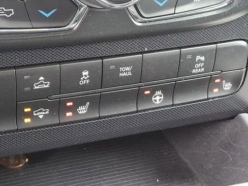 Used 2018 RAM 1500 Rebel w/ Luxury Group image 28