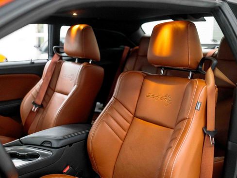 Used 2023 Dodge Challenger SRT Hellcat w/ Driver Convenience Group image 63