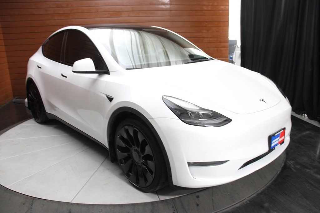 Used 2022 Tesla Model Y Performance AWD/4WD image 12