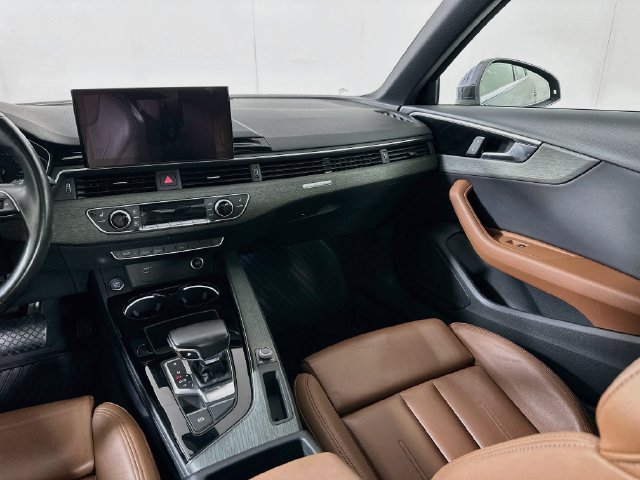 Used 2024 Audi A4 2.0T Premium w/ Convenience Package AWD/4WD image 24