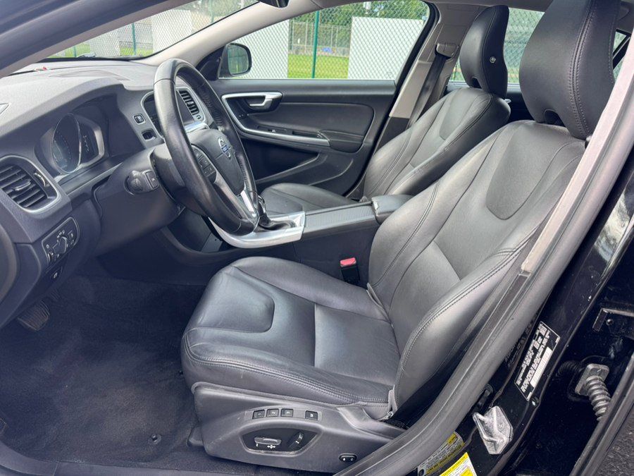 Used 2017 Volvo S60 T5 Inscription FWD image 15