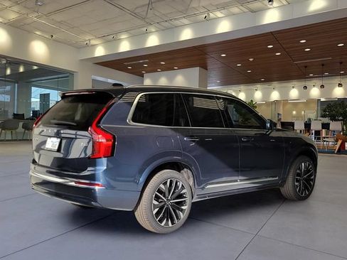 New 2026 Volvo XC90 B6 Ultra w/ Protection Package AWD/4WD image 7
