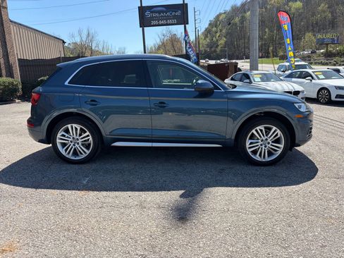 Used 2018 Audi Q5 Prestige w/ Prestige Package AWD/4WD image 7
