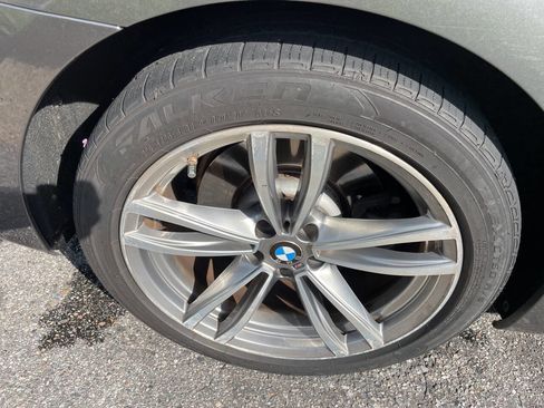 Used 2016 BMW 750i image 13