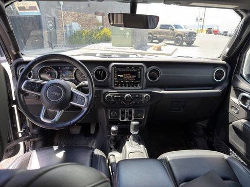 Used 2021 Jeep Wrangler Unlimited Sahara w/ Uconnect 4C Nav & Sound Group AWD/4WD image 10