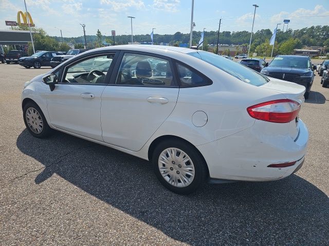 Used 2018 Ford Fiesta S FWD image 4