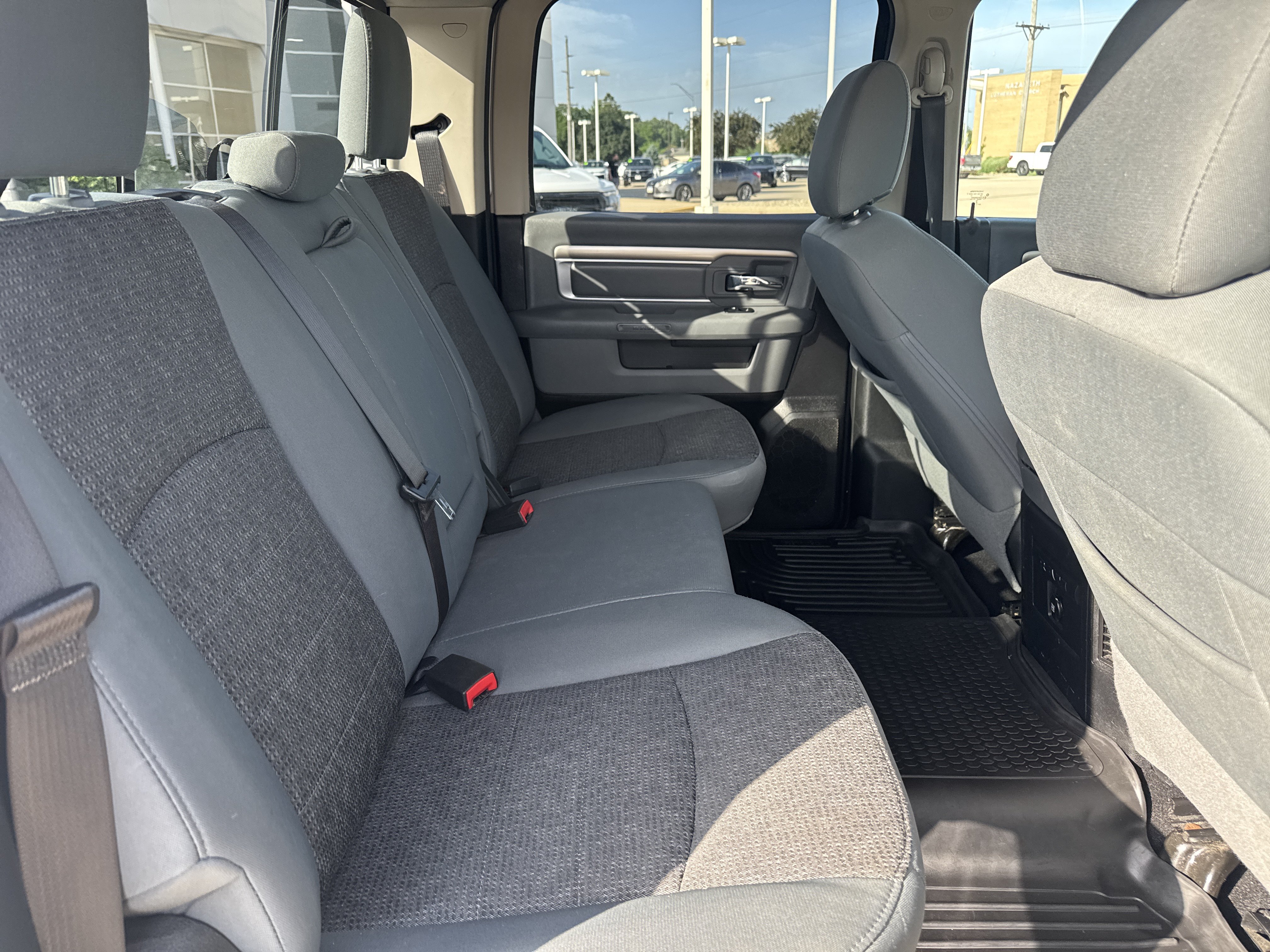Used 2017 RAM 1500 Big Horn AWD/4WD image 8