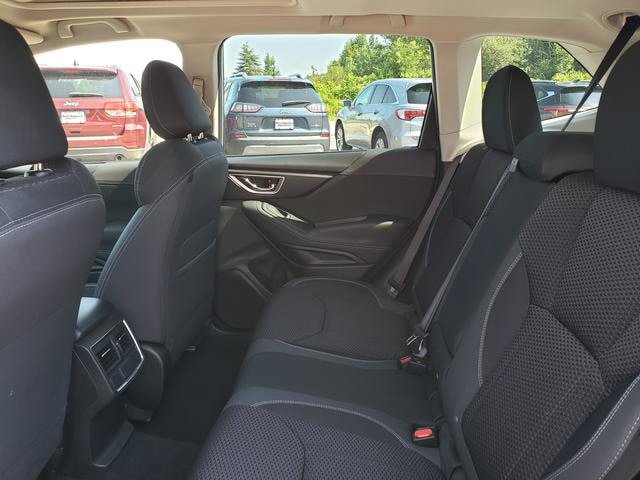 Used 2023 Subaru Forester Premium AWD/4WD image 13