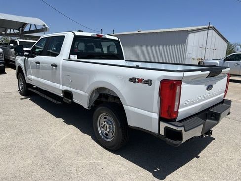 New 2025 Ford F250 XL w/ XL Chrome Package image 6