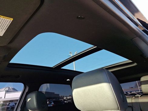 Used 2019 Chevrolet Blazer RS image 15